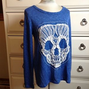 SILVERGATE lace skull split back pullover S (K10)